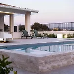 Kora Suites&pool سان ليون