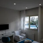 بيت ضيافة Kora Suites&pool