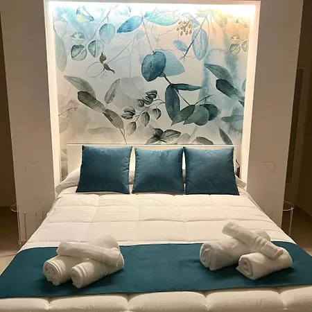 Kora Suites&pool ゲストハウス 4*