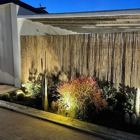 Kora Suites&pool ゲストハウス サン・レオーネ