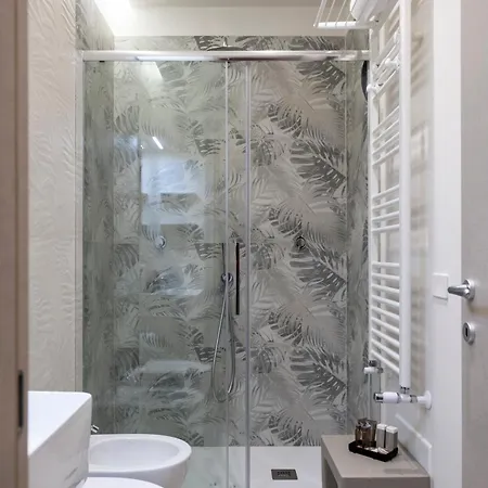 Kora Suites&pool 게스트하우스 4*