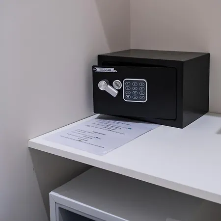 Kora Suites&pool 게스트하우스