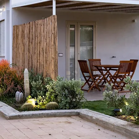 Kora Suites&pool Guest house San Leone