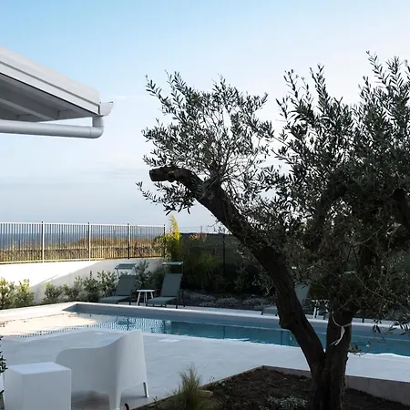Guest house Kora Suites&pool *