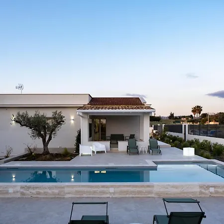 Guest house Kora Suites&pool