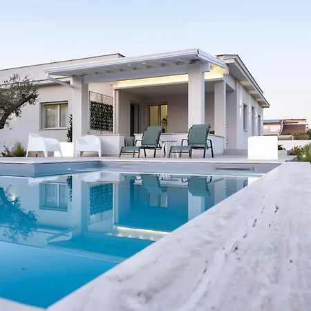Kora Suites&pool