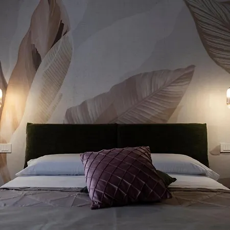 Guest house Kora Suites&pool San Leone