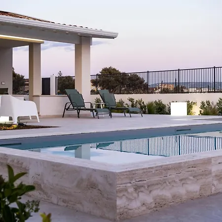 Kora Suites&pool Сан-Леоне