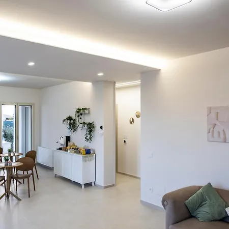 Kora Suites&pool