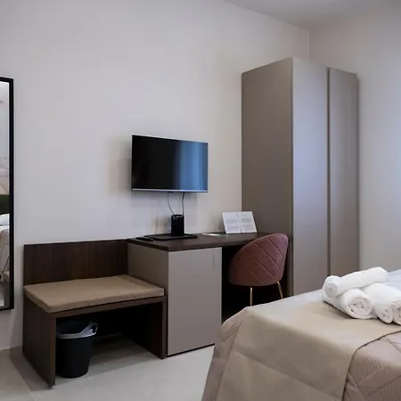 Kora Suites&pool * San Leone