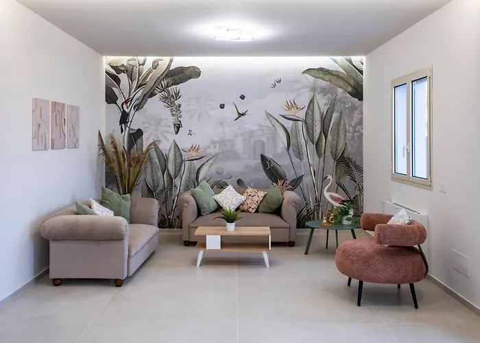 Kora Suites&pool 圣莱昂