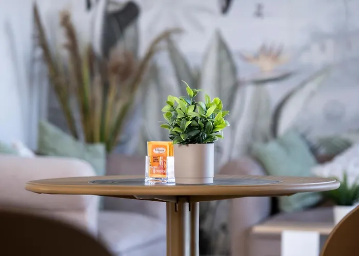 招待所 Kora Suites&pool 4*