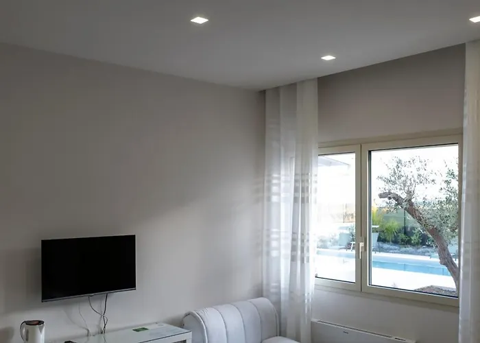 Kora Suites&pool 招待所 圣莱昂